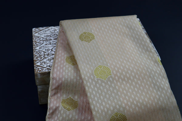 Pearl White x Pink Soft Silk Saree