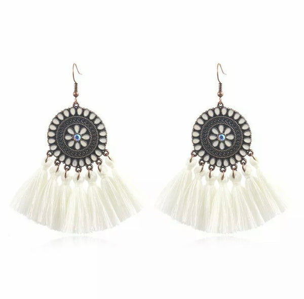 Sunflower Drop Tassel Earring - Off white